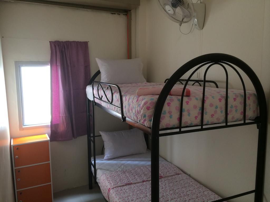 Asia Backpackers Hostel Pattaya Room photo