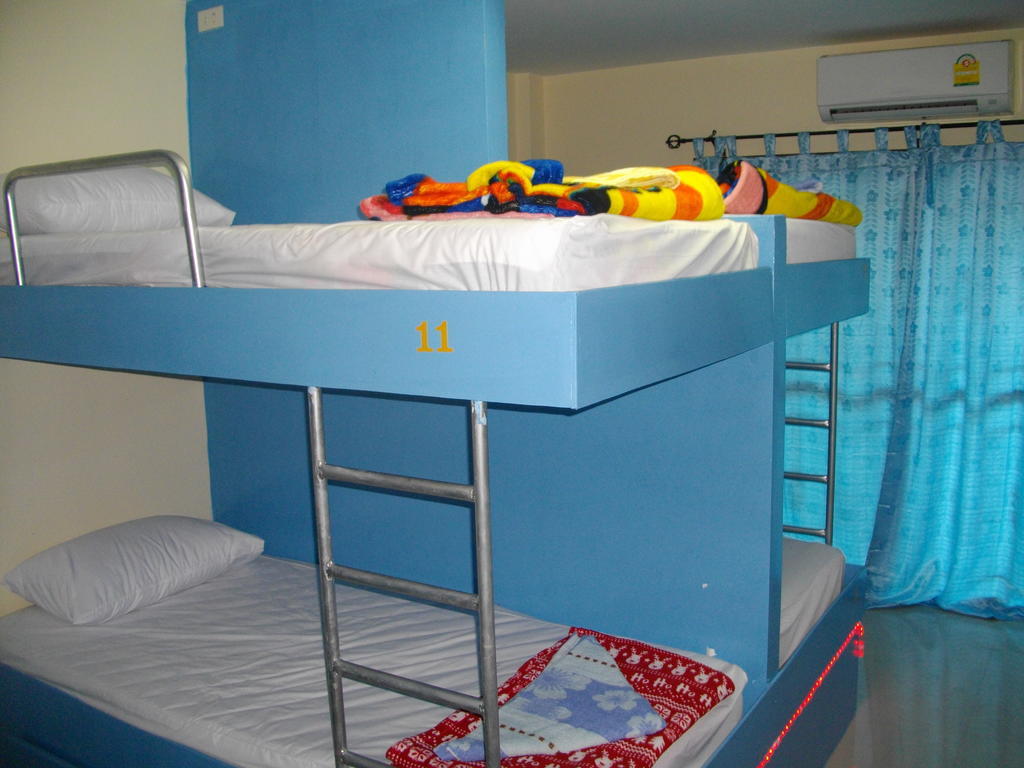 Asia Backpackers Hostel Pattaya Room photo